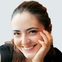 Presenter Natalia Salgado Presenter Natalia Salgado